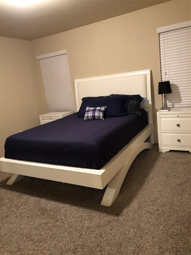 Building Photo - 2035 Naplechase Crest Dr