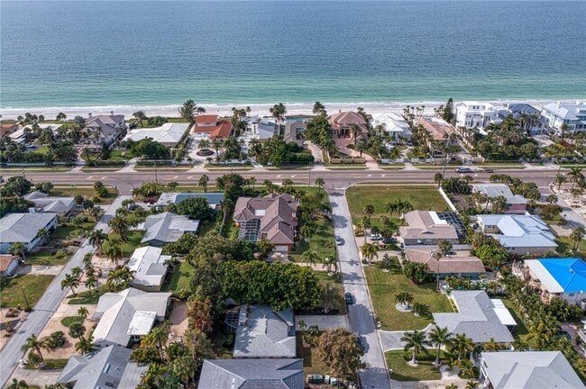 Building Photo - 106 15th St