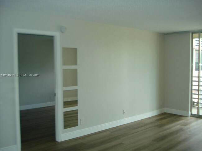 Building Photo - 408 NW 68th Ave