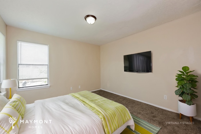 Building Photo - 2041 New Haven Dr