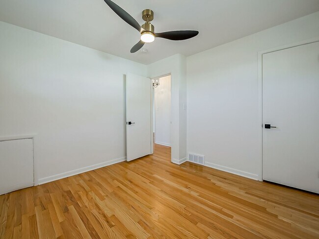 Building Photo - AVAILABLE NOW! Beautifully Updated 3-Bedroom Home with High-End Finishes!