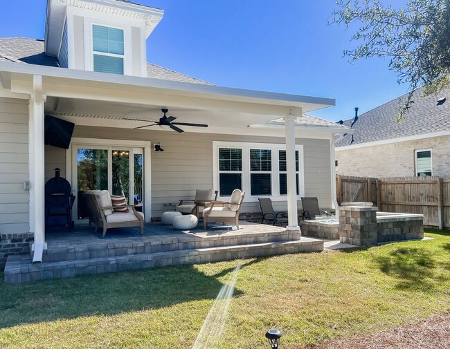 Building Photo - Deer Moss Creek home for RENT!!!