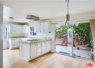 Building Photo - 6232 Tapia Dr