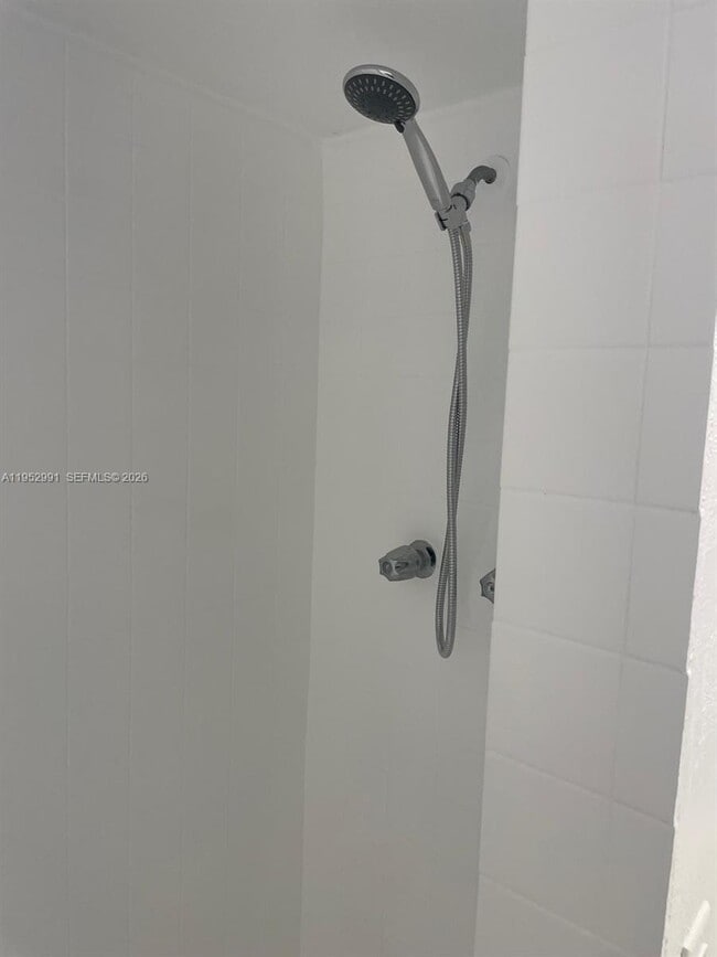 Building Photo - 4215 N University Dr