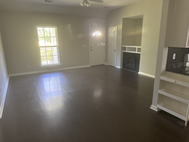 Building Photo - 5113 Pineapple Hwy