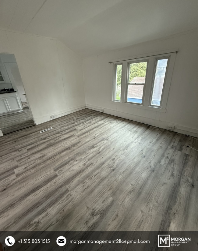 Building Photo - 97 W 8th St