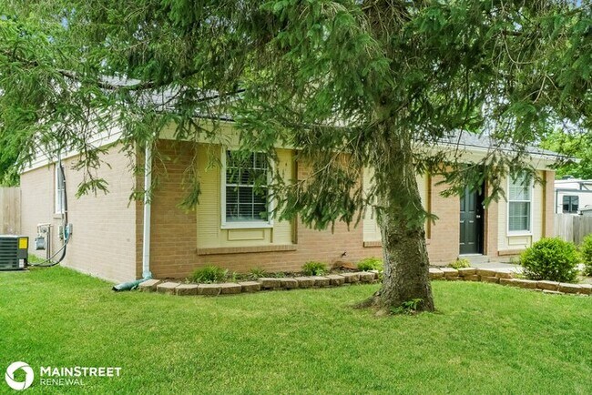 Building Photo - 122 OAKCREST CT, LOUISVILLE, KY 40229