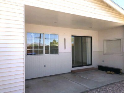 Building Photo - Central 2 Bedroom 2 Bath Home Duplex near ...