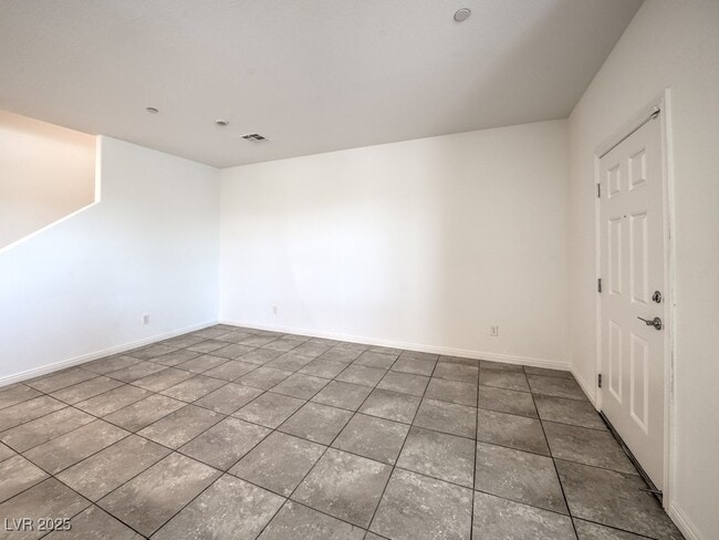 Building Photo - 462 Ylang Pl