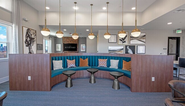 Building Photo - 3636 W Dallas St