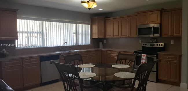 Building Photo - 9835 SW 56th St