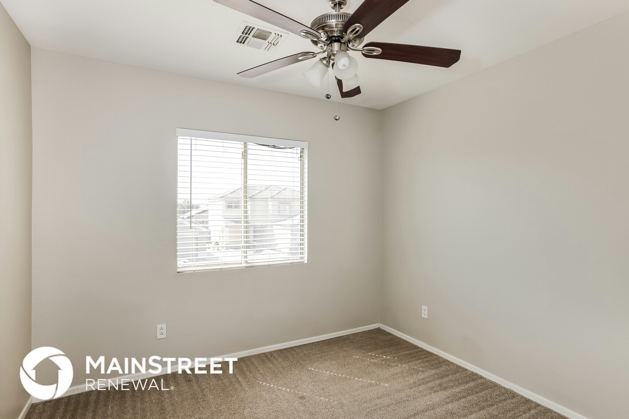 Building Photo - 12330 W Valentine Ave