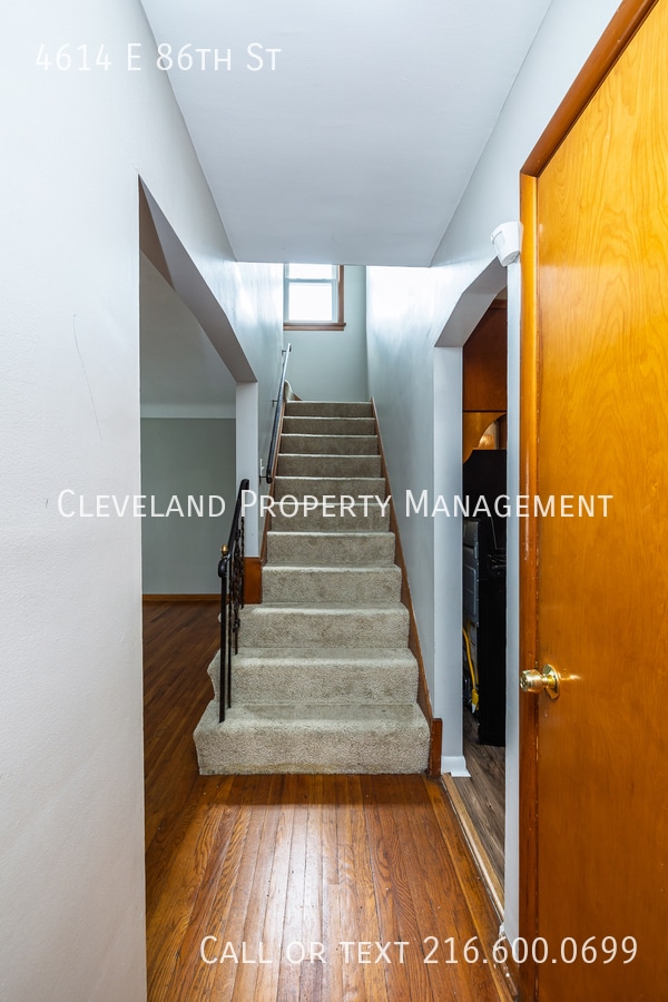 Building Photo - 4614 E 86th St