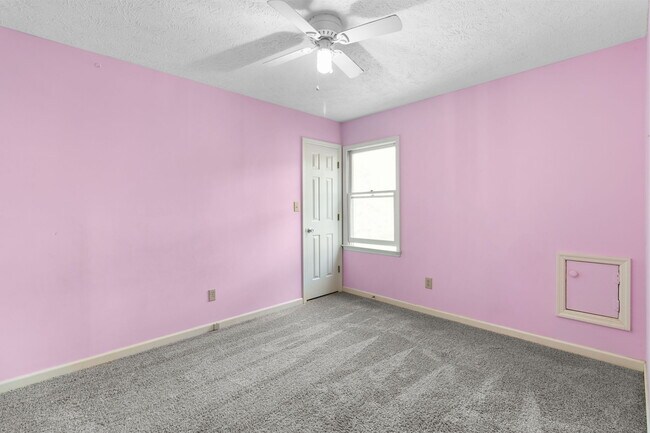 Building Photo - 7666 Wilkins Dr