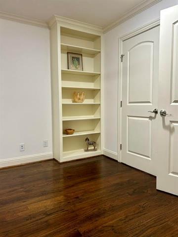 Building Photo - 4153 Hyer St