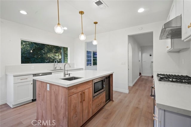 Building Photo - 3272 Craig Dr