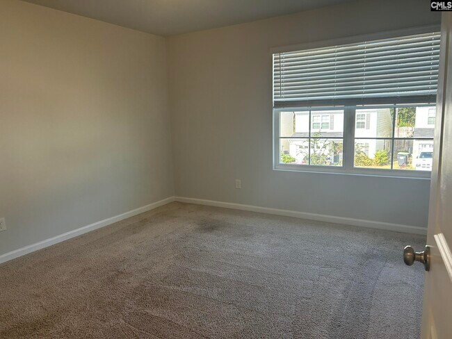 Building Photo - 1423 Tanreall Dr