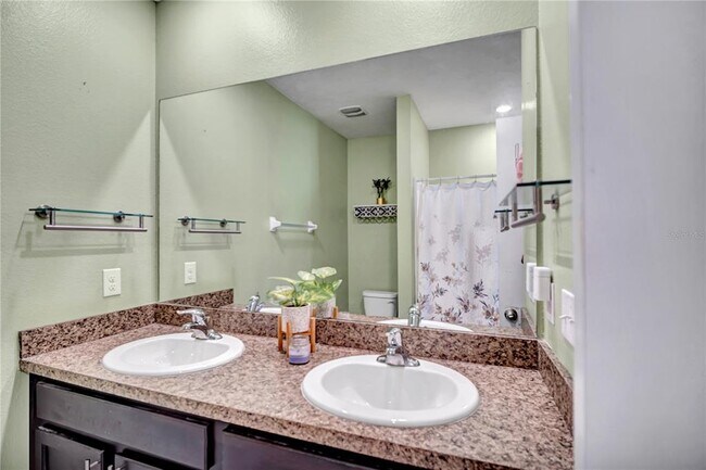 Building Photo - 32705 Brooks Hawk Ln