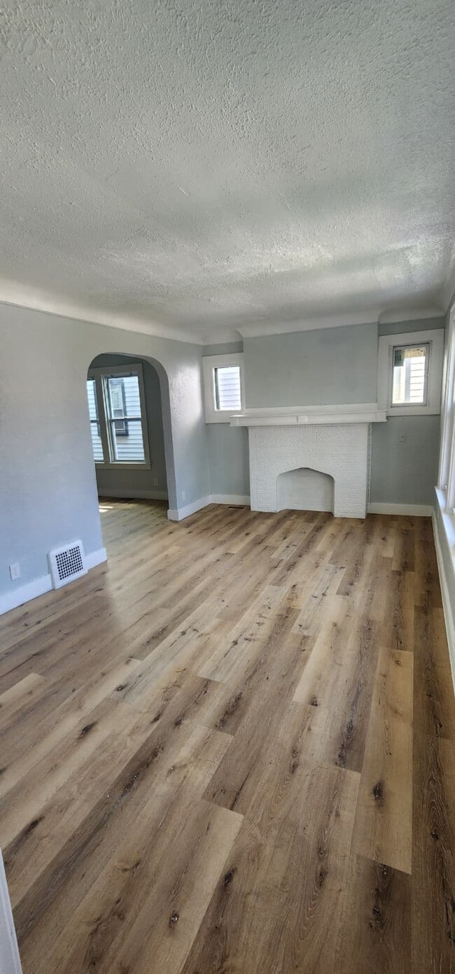 Building Photo - 16201 Turner St