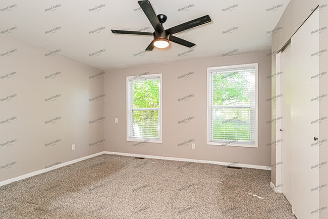 Building Photo - 8810 Harold Dr
