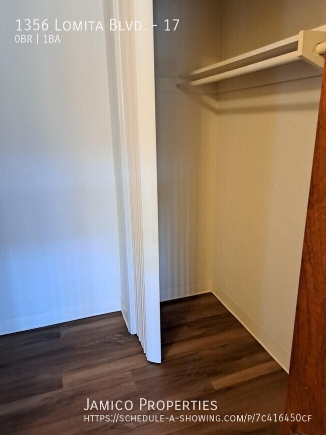 Building Photo - 1356 Lomita Blvd