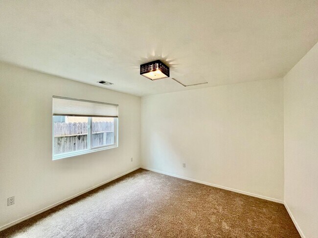 Building Photo - Country Living, in San Luis Obispo's Hidden Treasure - Santa Margarita