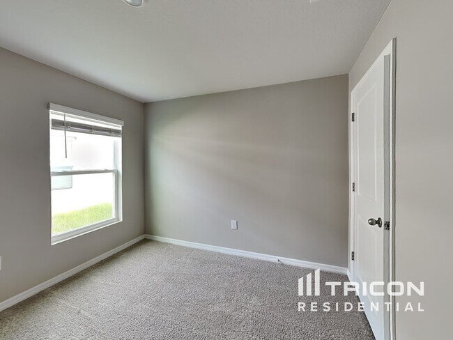 Building Photo - 4611 Dusky Dawn Ln