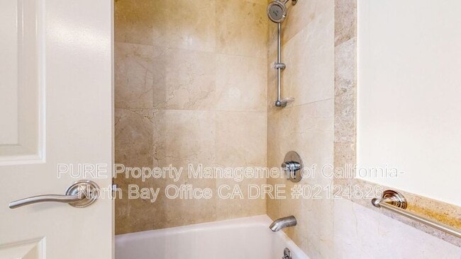 Building Photo - 3051 San Bruno Ave