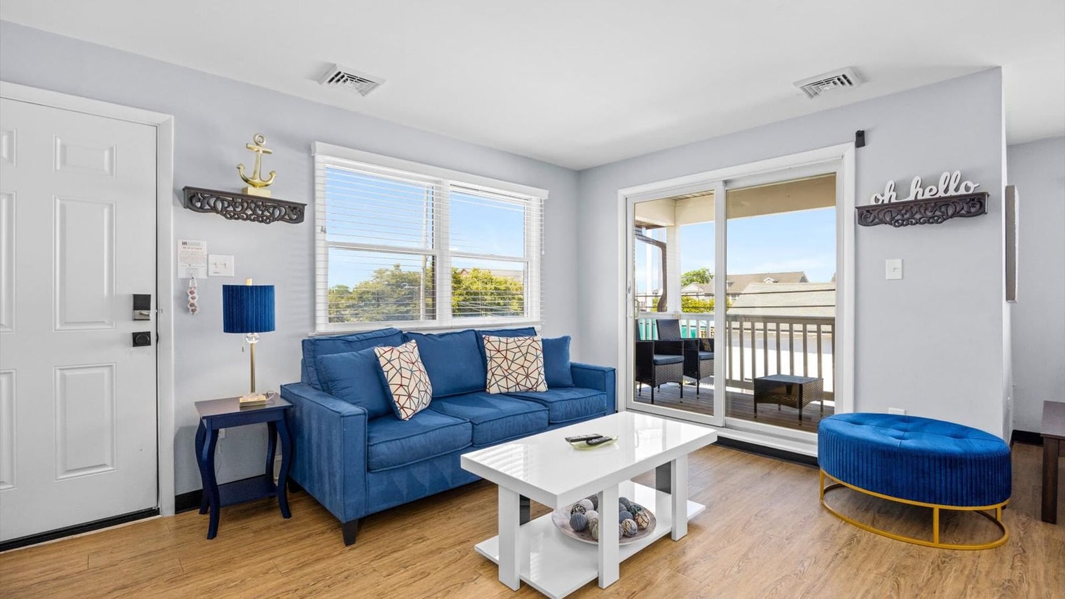 Building Photo - 714 West Ave