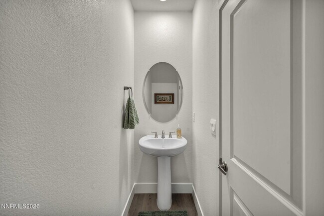 Building Photo - 1634 Icelandic Wy