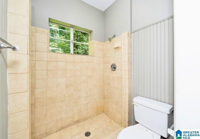 Building Photo - 341 Killough Dr