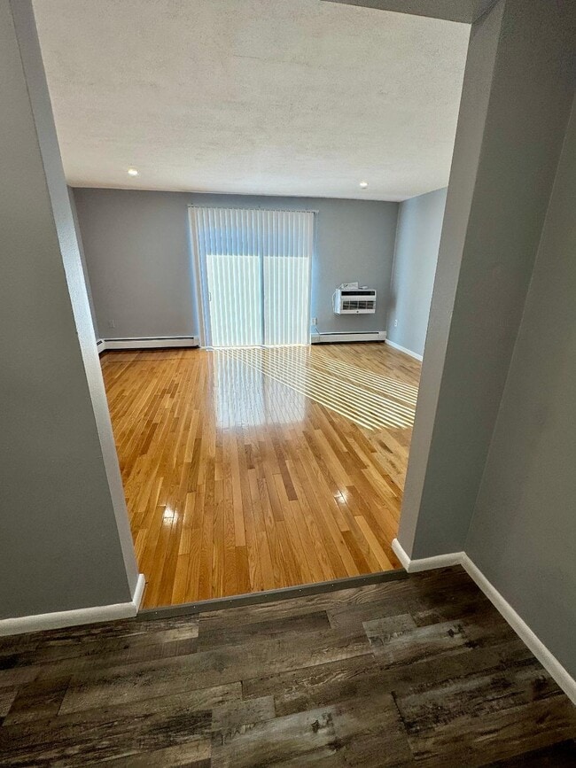 Living Room - Doral Apartments