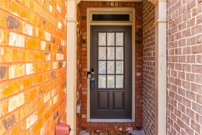 Building Photo - 1925 Wheylon Dr