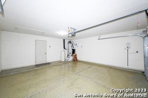 Building Photo - 842 Wall St