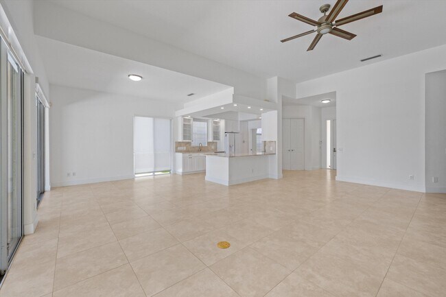 Building Photo - 8241 Dominica Pl