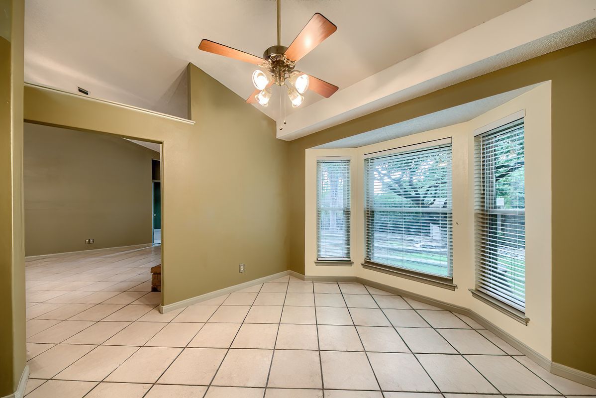 Building Photo - 6143 Ashford Point Dr