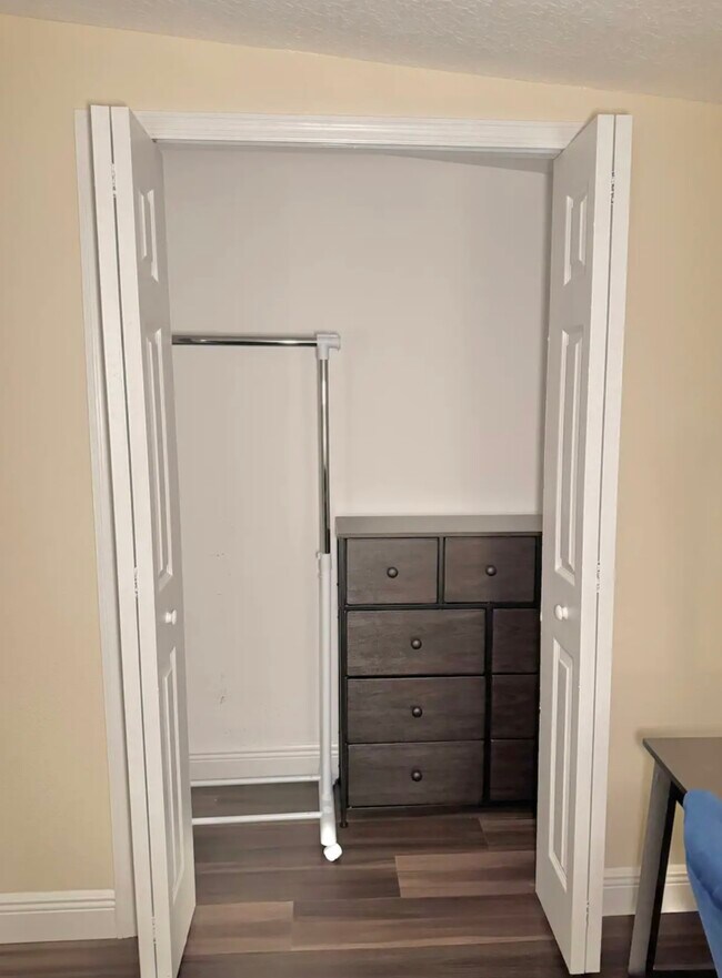 Building Photo - 1265 Aquarius Ave