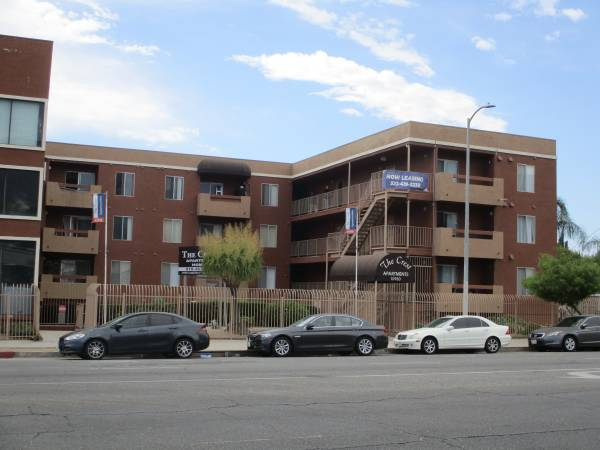 Primary Photo - 13950 Foothill Blvd