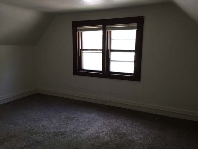 Building Photo - 2112 Liberty St