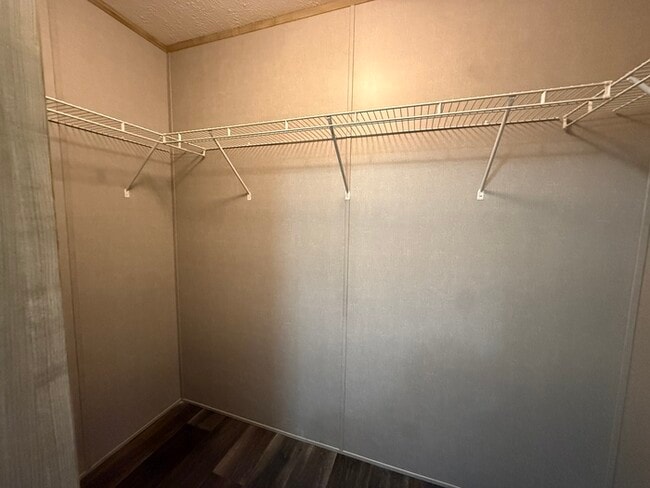 Building Photo - Mobile home for sale