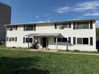 Building Photo - MadKooy-425 W 27th - New