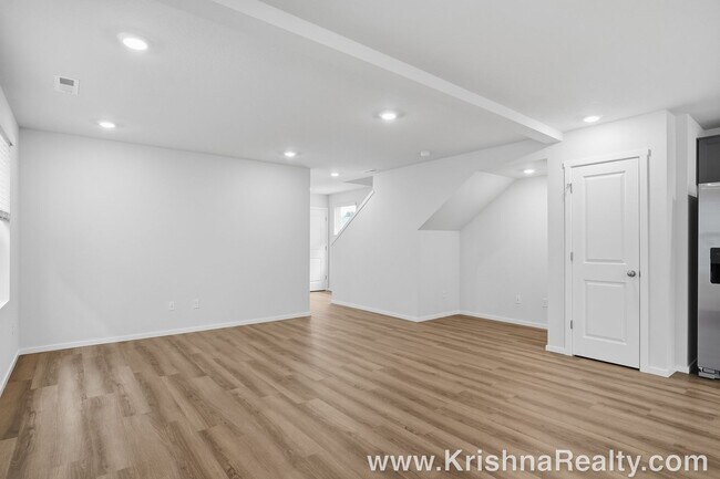 Building Photo - Beautiful Brand-New Single-Family Home for Rent