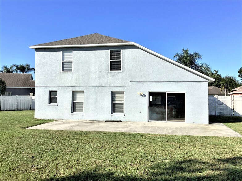 Building Photo - 2809 Sherbrook Ct