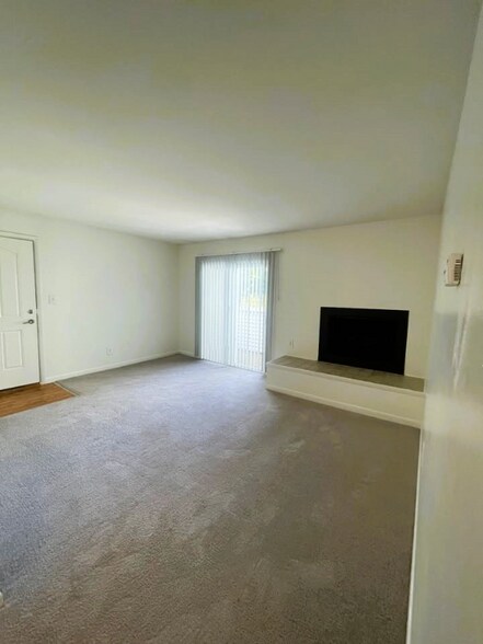 Primary Photo - 600 Reusens Rd