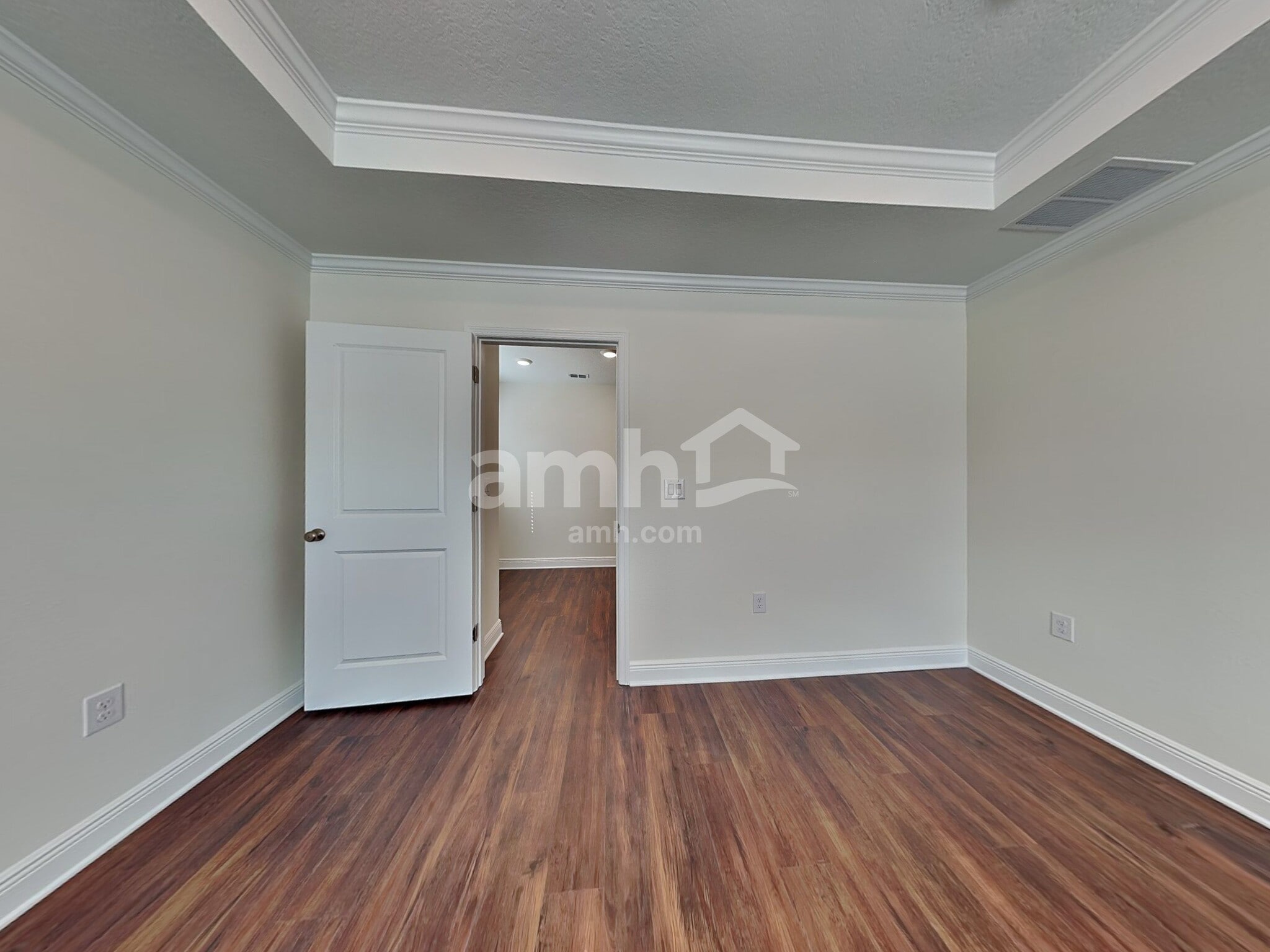 Building Photo - 27272 St Andrews Ave