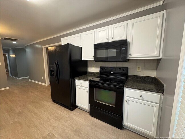 Building Photo - 1227 Chimney Swift Dr