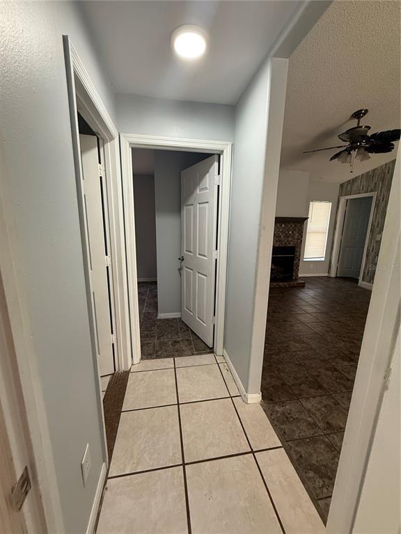 Building Photo - 39 Beechwood Ln