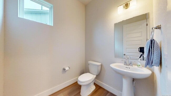 Building Photo - 11526 Hollering Pass