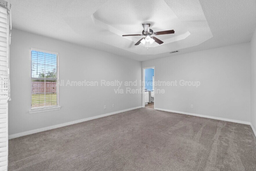 Building Photo - 1124 Bridlewood Path