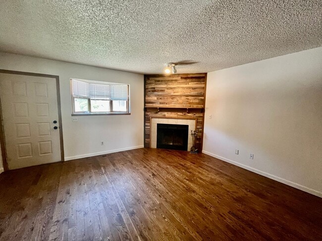 Building Photo - 1434 Territory Trail